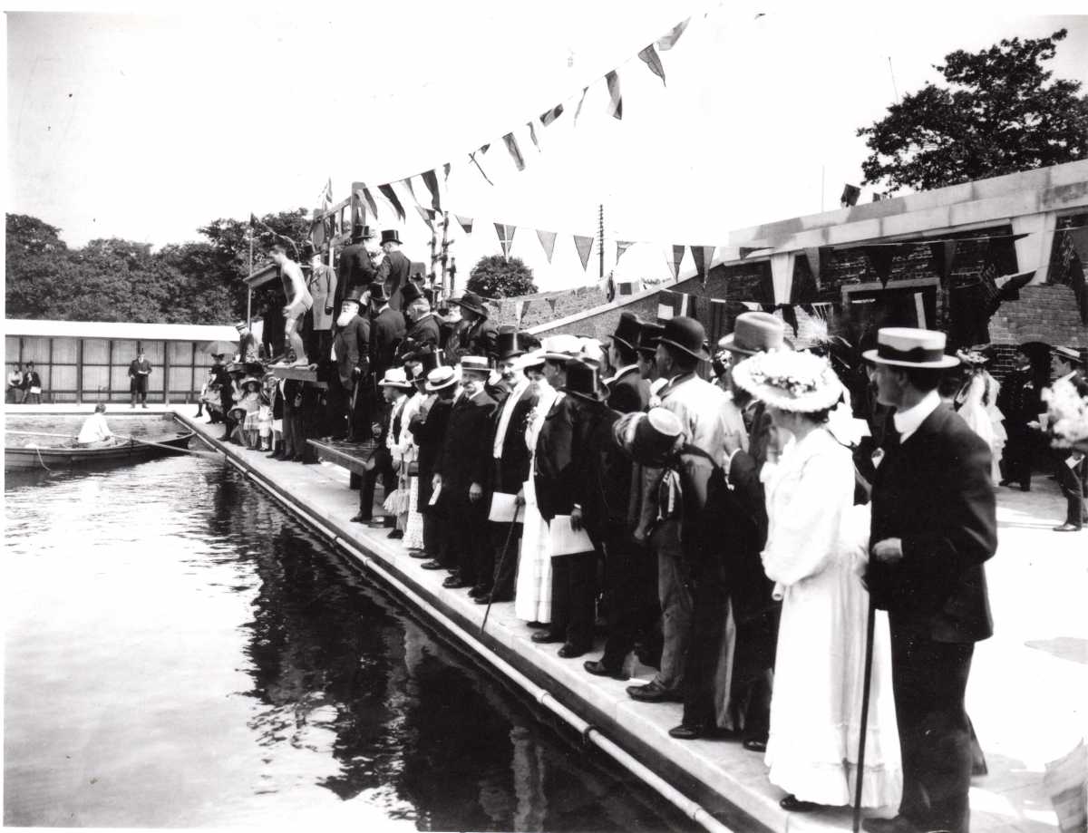 Opening Day 28 July 1906: 3/4